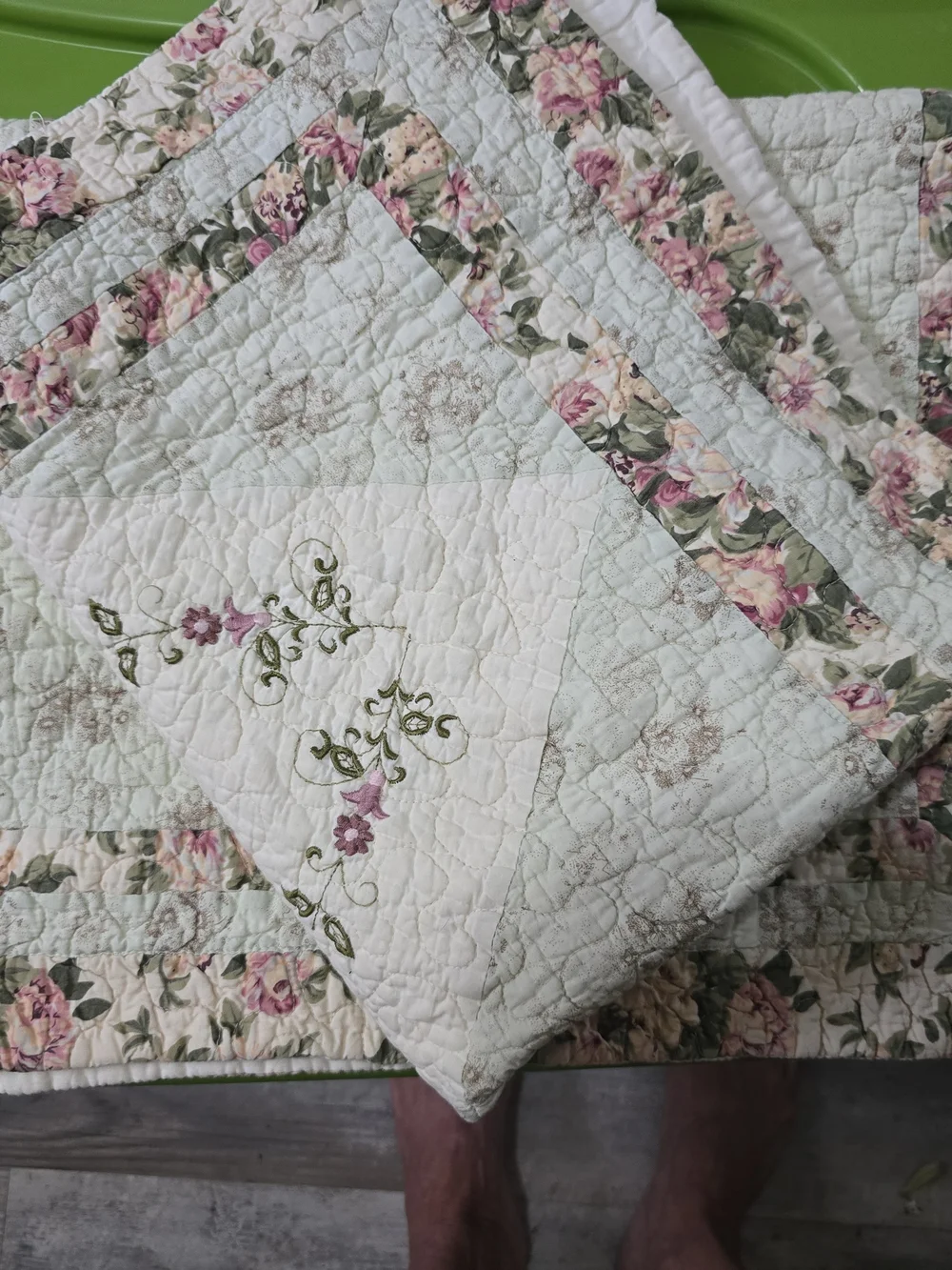 jcpenney Cream Quilt  Shams with Pink Floral Embroidery
